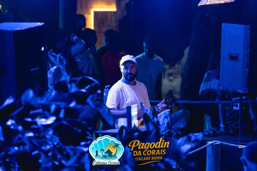 1 Ano Pagodin da Corais