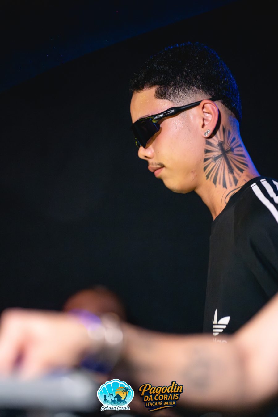 1 Ano Pagodin da Corais